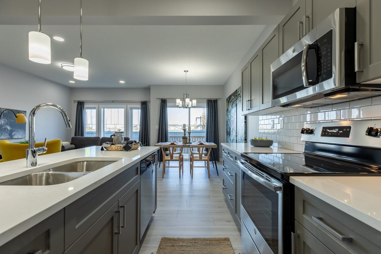 305 Collicott Drive #305LOWER - Photo 3 of 18