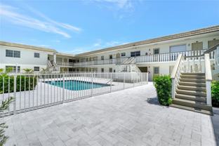 5450 Hollywood Blvd #206 - Photo 1 of 1