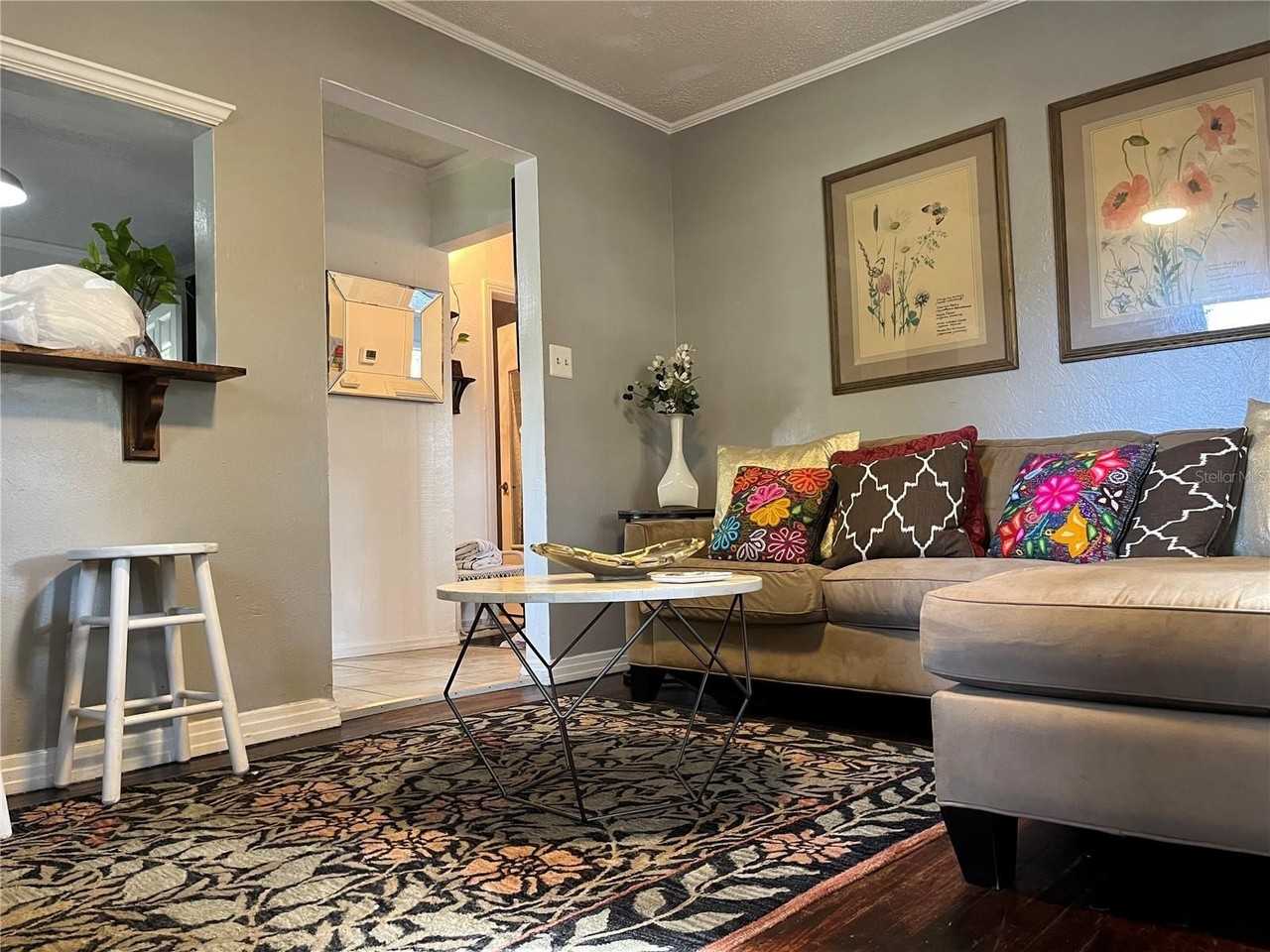 1510 E Jean St - Photo 3 of 12