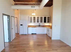 201 E Chambers St #303 - Photo 1 of 1