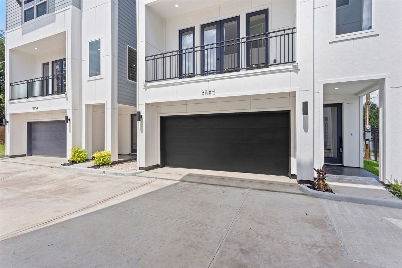 905 Quitman Unit C Street - Photo 3 of 38