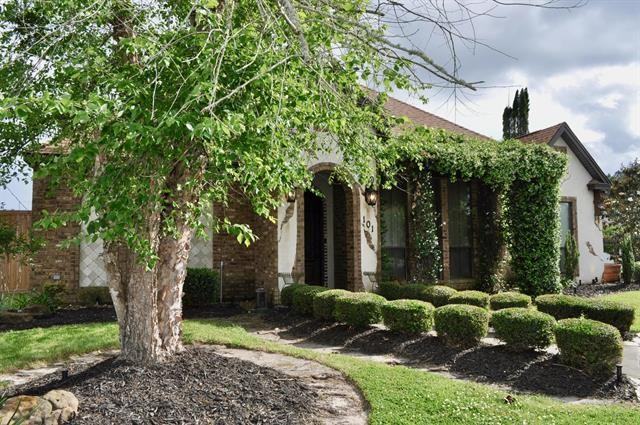 101 Sir Cameron - Photo 2 of 29