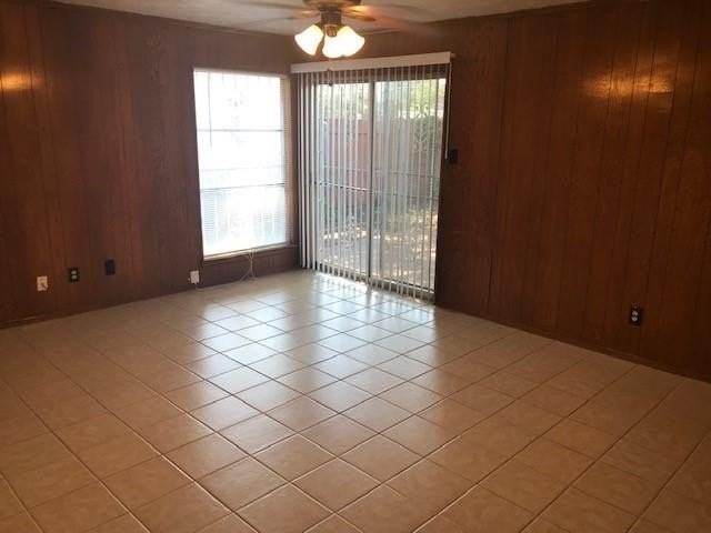 4025 Ovid Ave - Photo 2 of 12