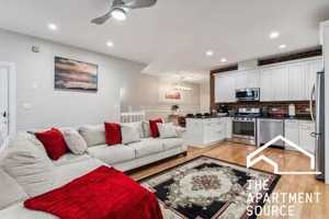 featured image of 3935 S Wells St #1