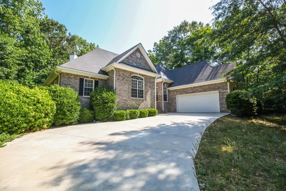 35 Goldfinch Dr - Photo 2 of 15