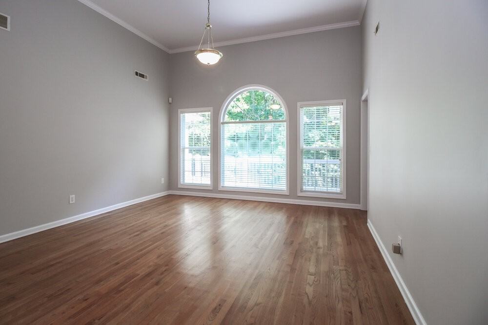 35 Goldfinch Dr - Photo 4 of 15
