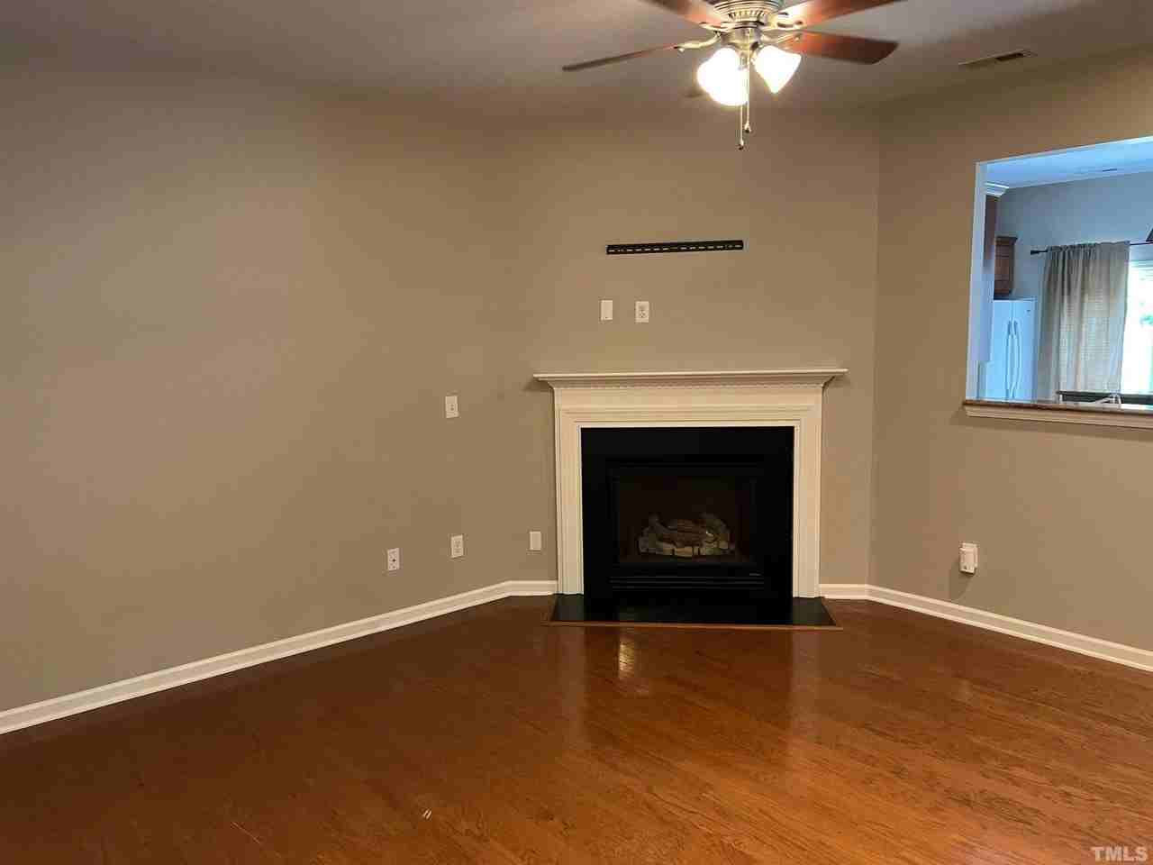 2936 Settle In Ln - Photo 2 of 20