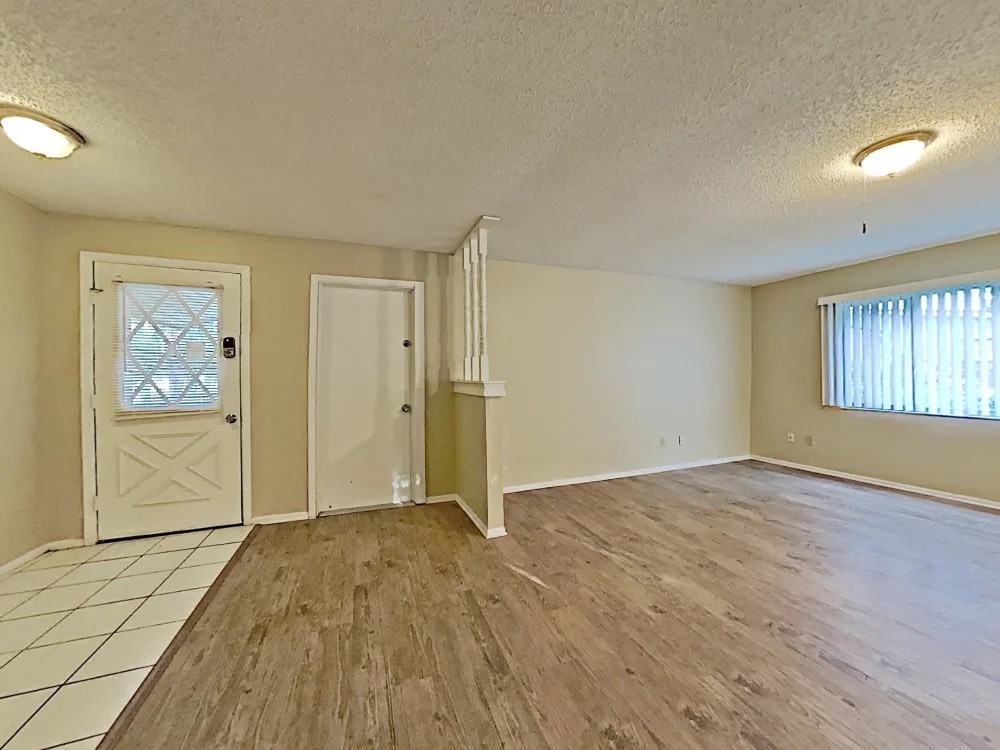 Orangebrook Dr - Photo 3 of 10