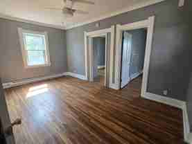 1012 N Superior St #4 - Photo 1 of 1