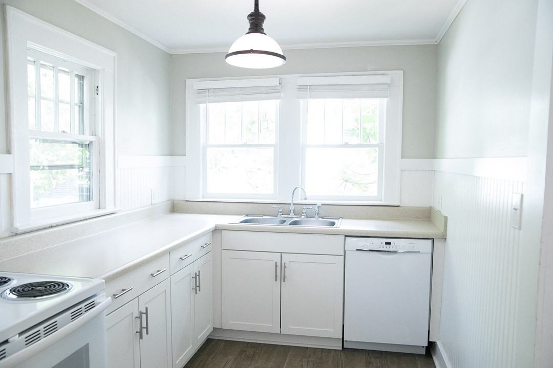 131 Carolina Ave - Photo 2 of 17