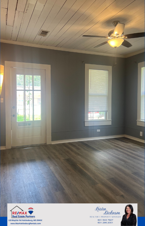 307 Conti St - Photo 2 of 5