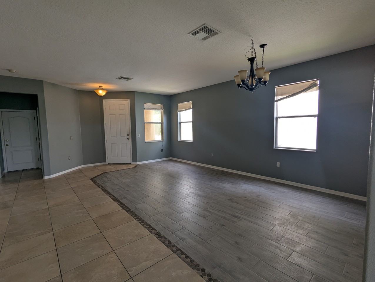 17527 Balmaha Dr - Photo 3 of 28