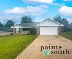 11730 Madrone Ln - Photo 1 of 1