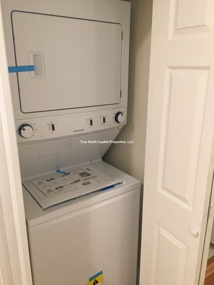 383 Broadway #48 - Photo 6 of 7