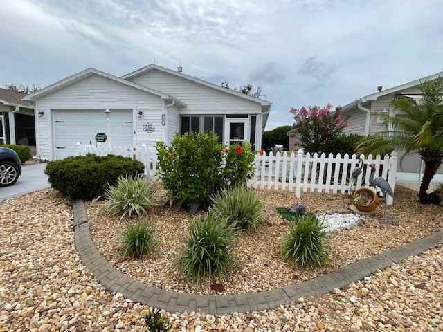 1607 Allendale Place - Photo 2 of 17