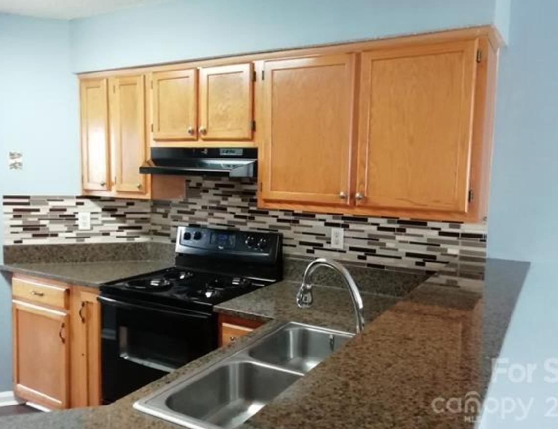 4807 Pennant Pl - Photo 3 of 15