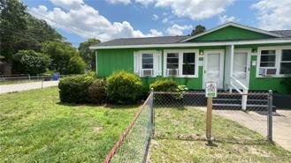 418 Lake Ave - Photo 1 of 1