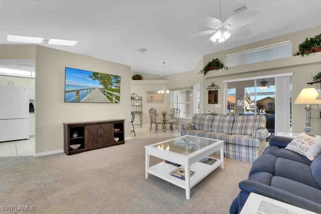 4523 Sw 5th Pl - Photo 3 of 37