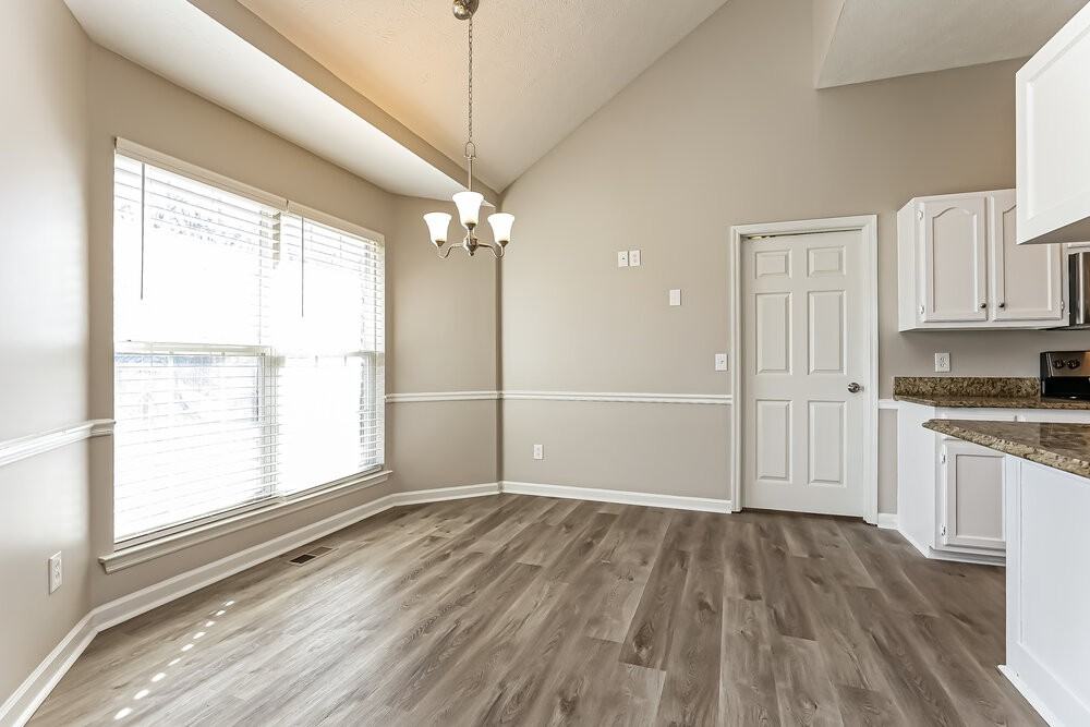 136 S Birchwood Dr - Photo 6 of 17
