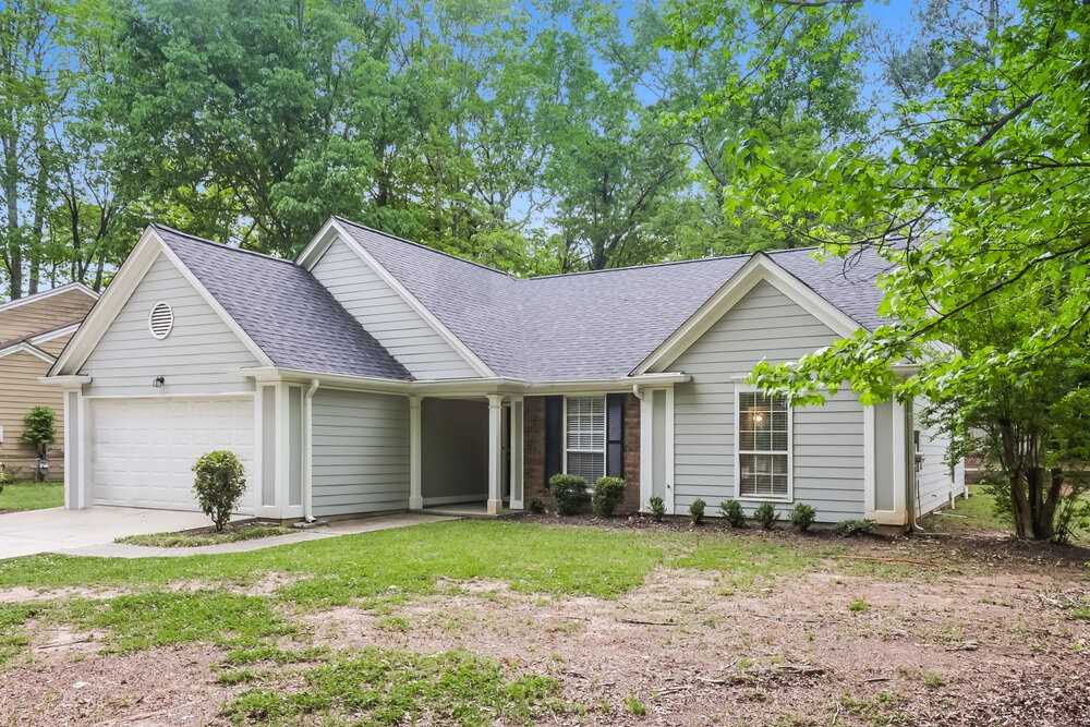 8391 Taylor Rd - Photo 3 of 16