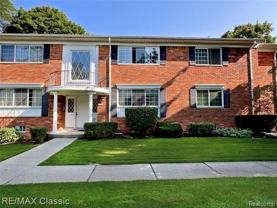 1753 Huntingwood Ln #D - Photo 1 of 1