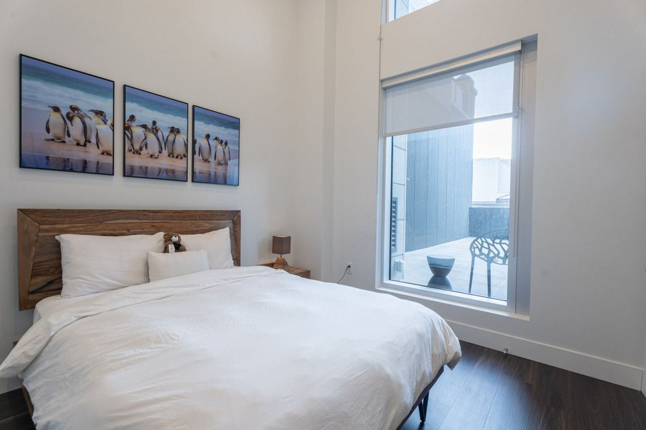 1597 Barrington Street - Photo 7 of 46