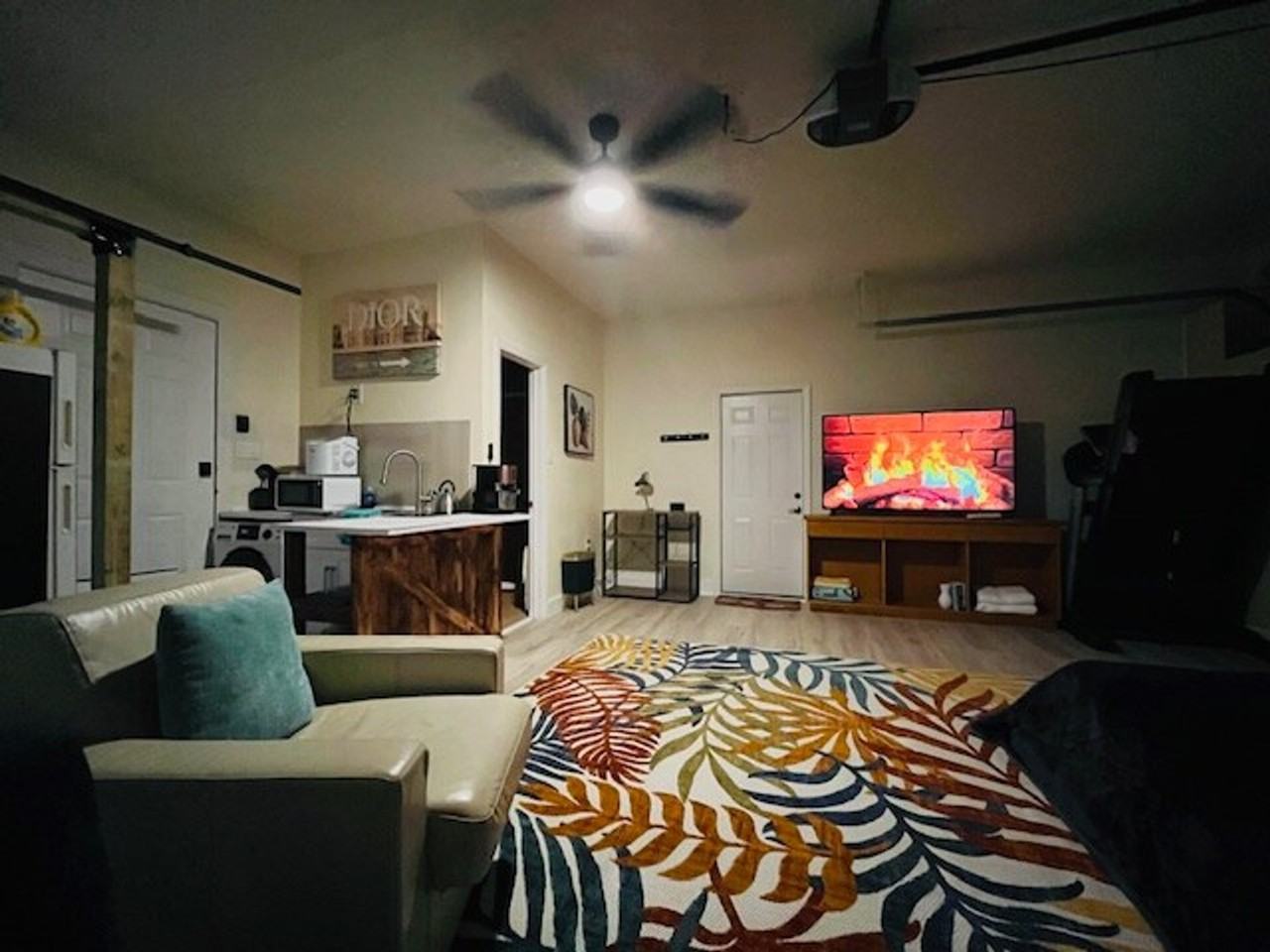 507 Ne 34th St #1231716P - Photo 4 of 12