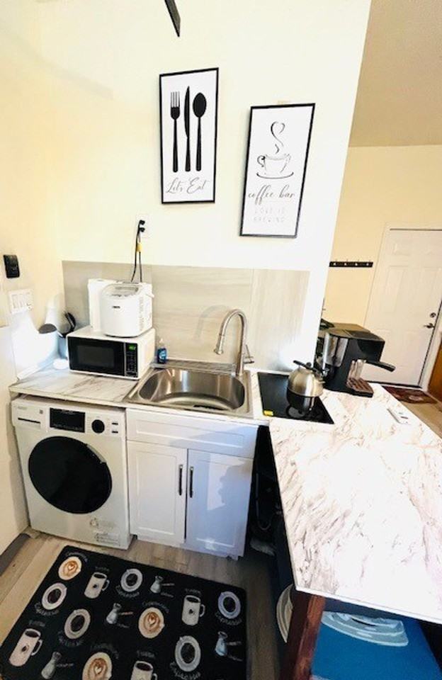 507 Ne 34th St #1231716P - Photo 7 of 12