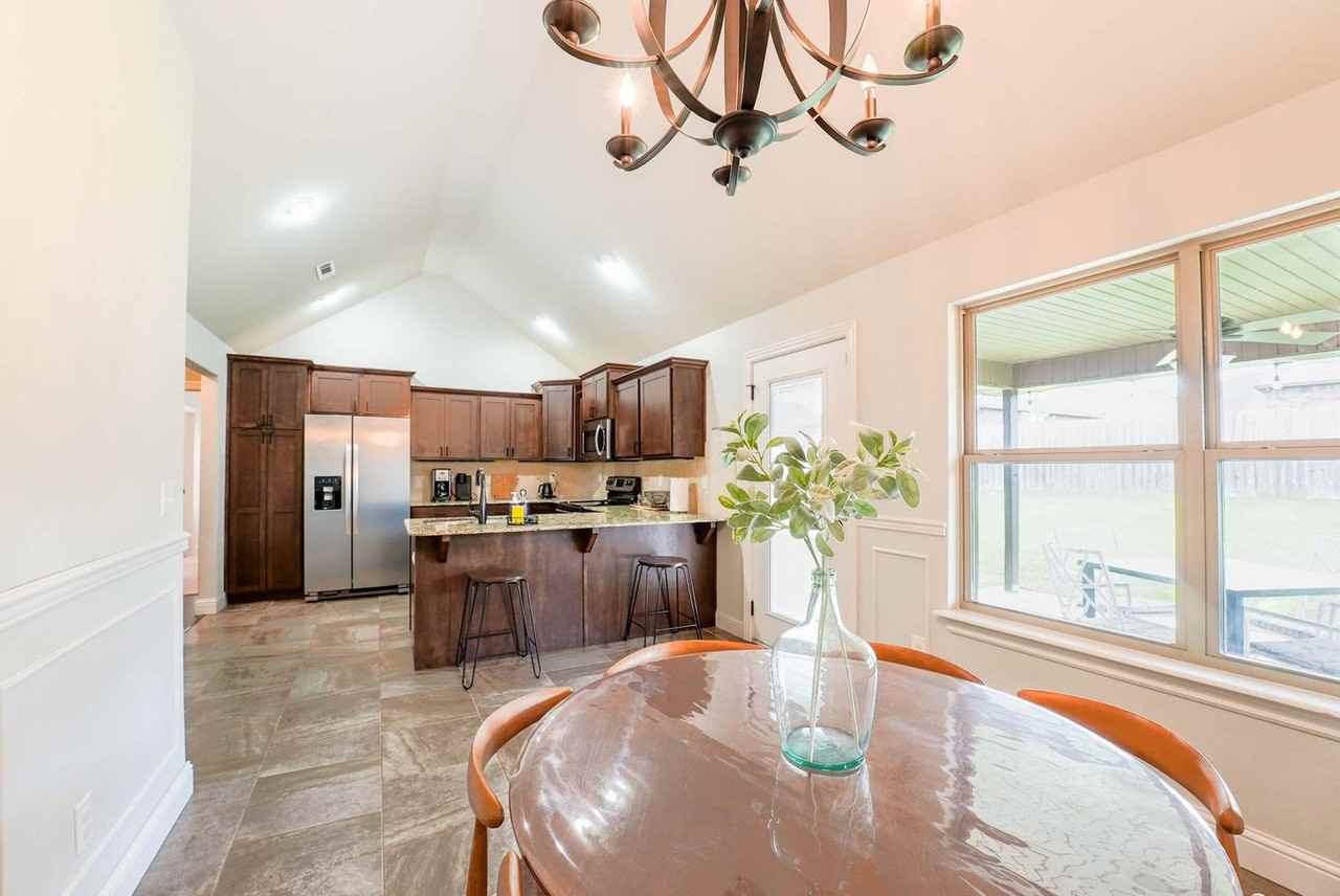 967 Glass St #1241330P - Photo 4 of 49