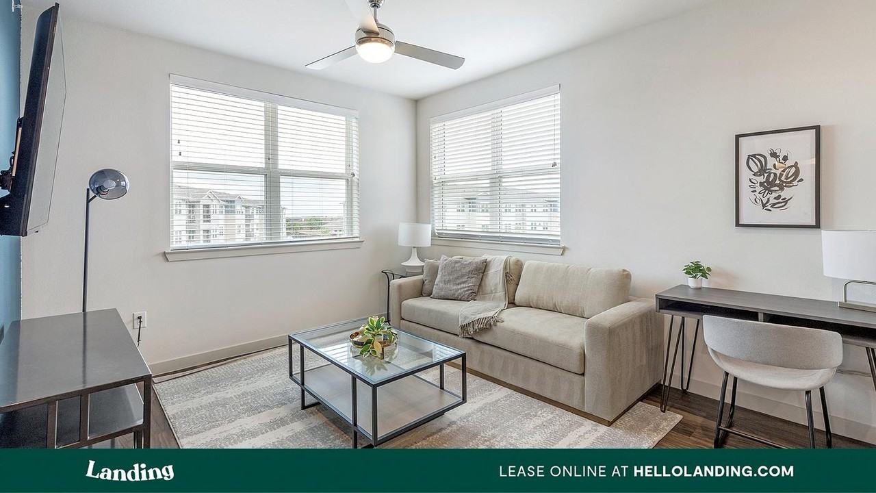 255 Williamsburg Pkwy - Photo 7 of 50