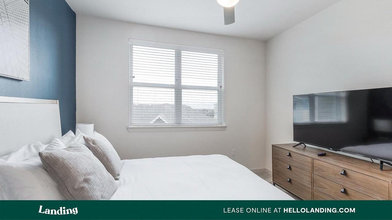 255 Williamsburg Pkwy - Photo 7 of 50