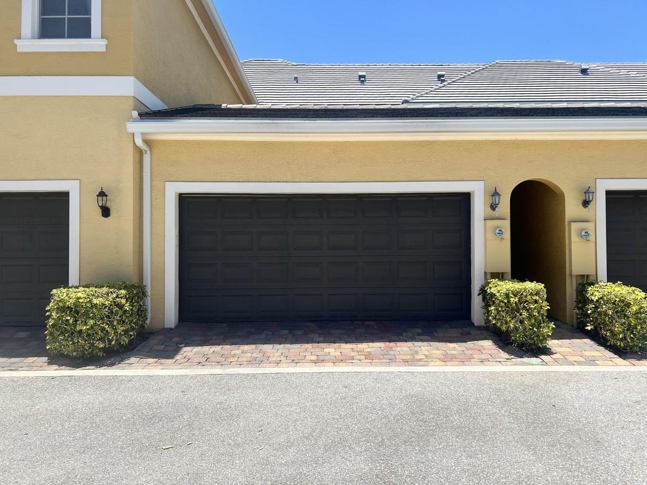 135 Midleton Way - Photo 3 of 16