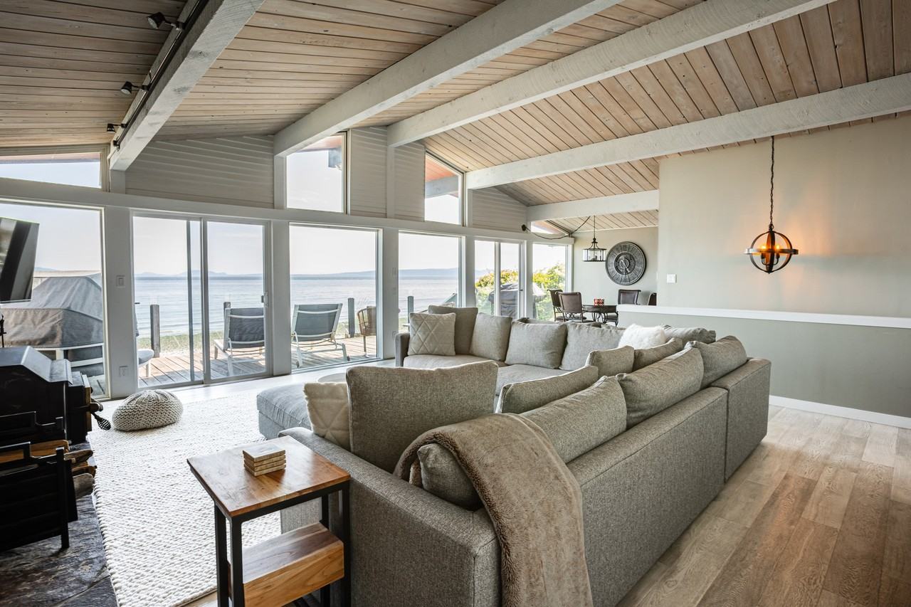 1455 Edwards Dr - Photo 4 of 50