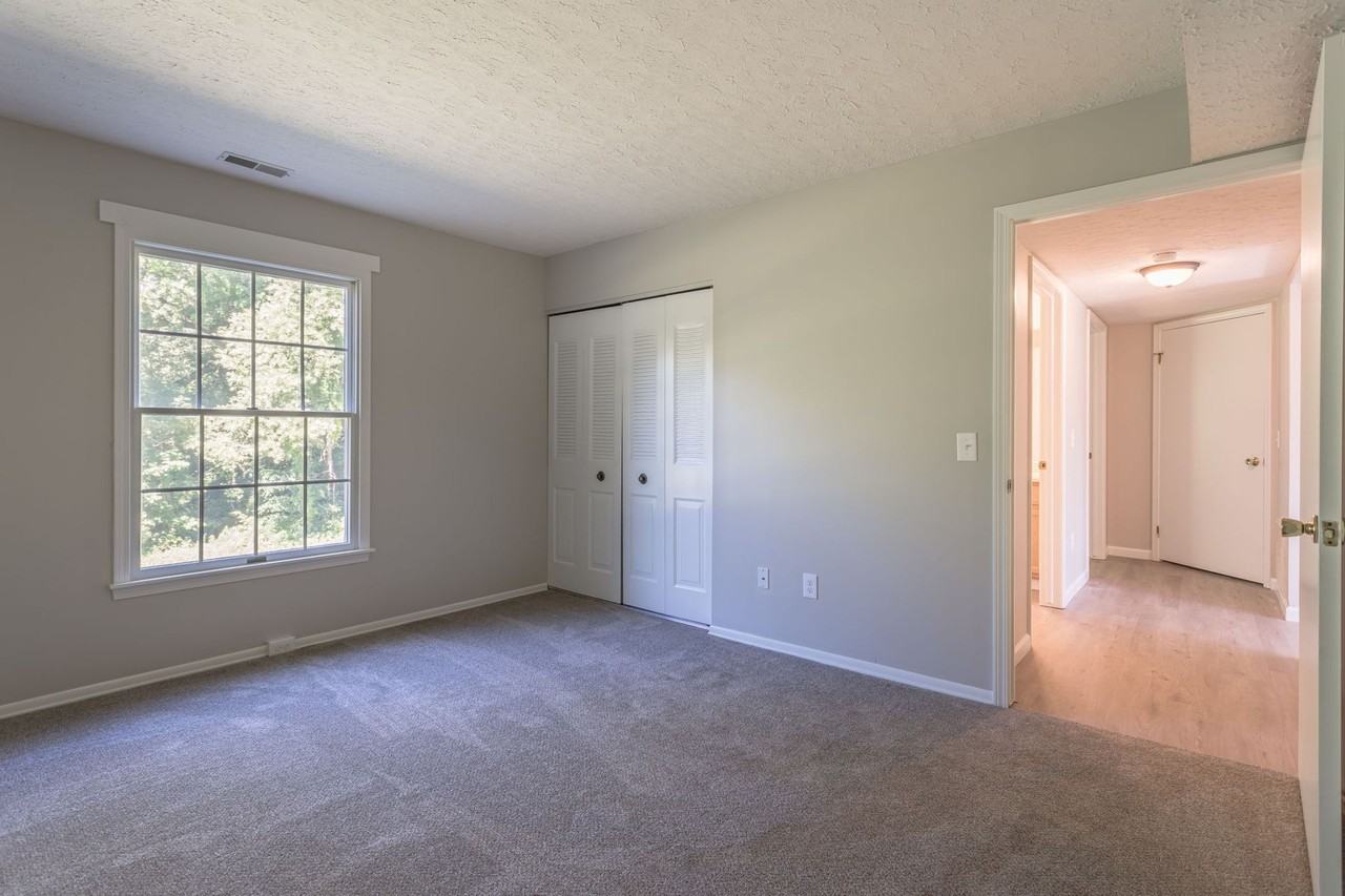 Patriot Corner Apartments I - Photo 3 of 14