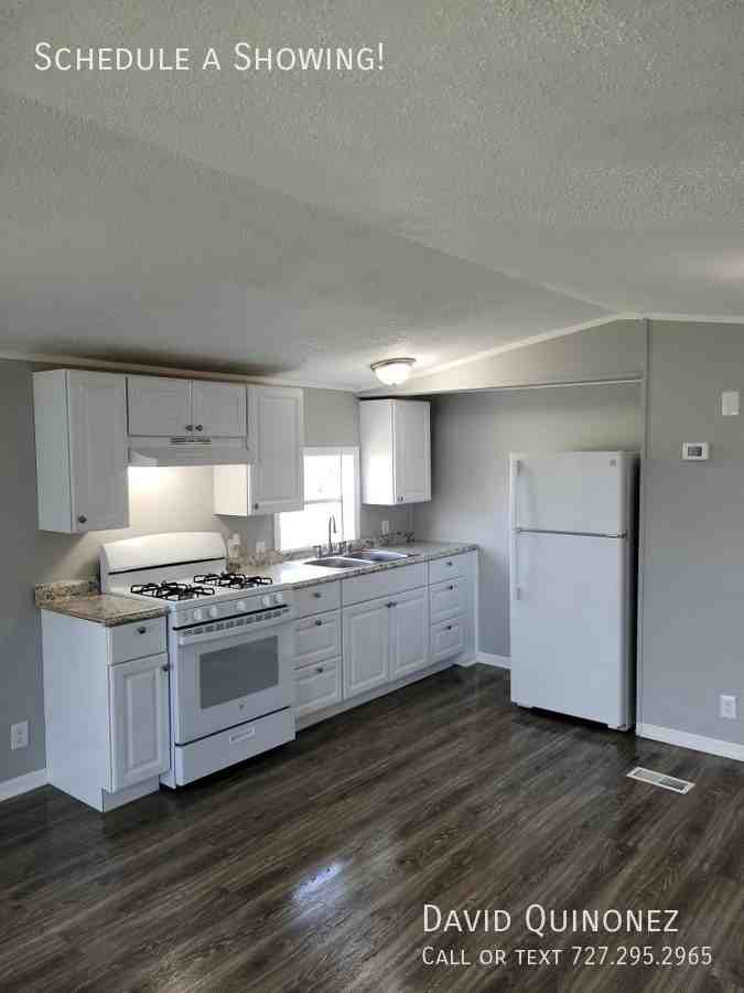 113 Foxglove Ln - Photo 2 of 11