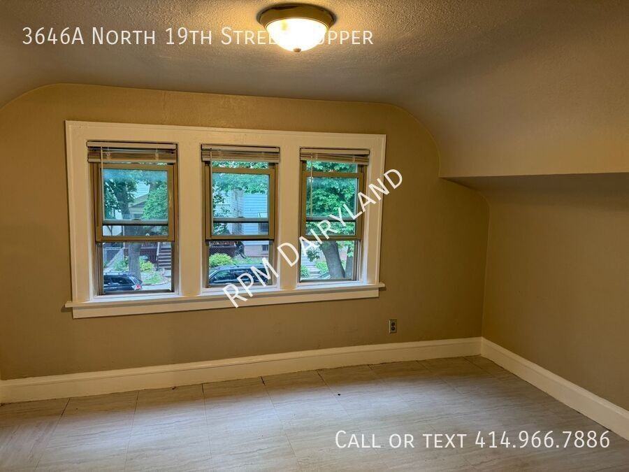 3646A N 19th St - Photo 3 of 9