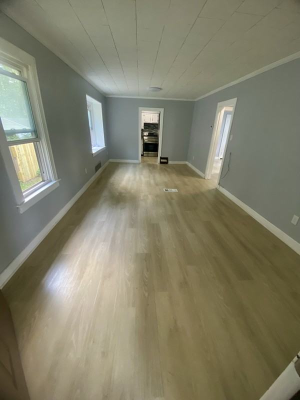 1036 Neptune Avenue - Photo 4 of 19