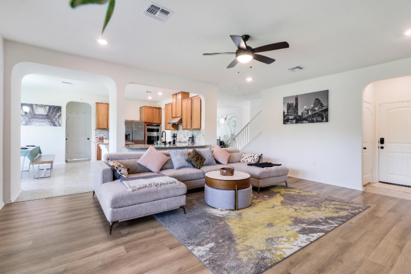 12725 Mogador Street - Photo 6 of 20