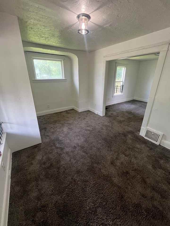 9326 Fuller Ave - Photo 3 of 16