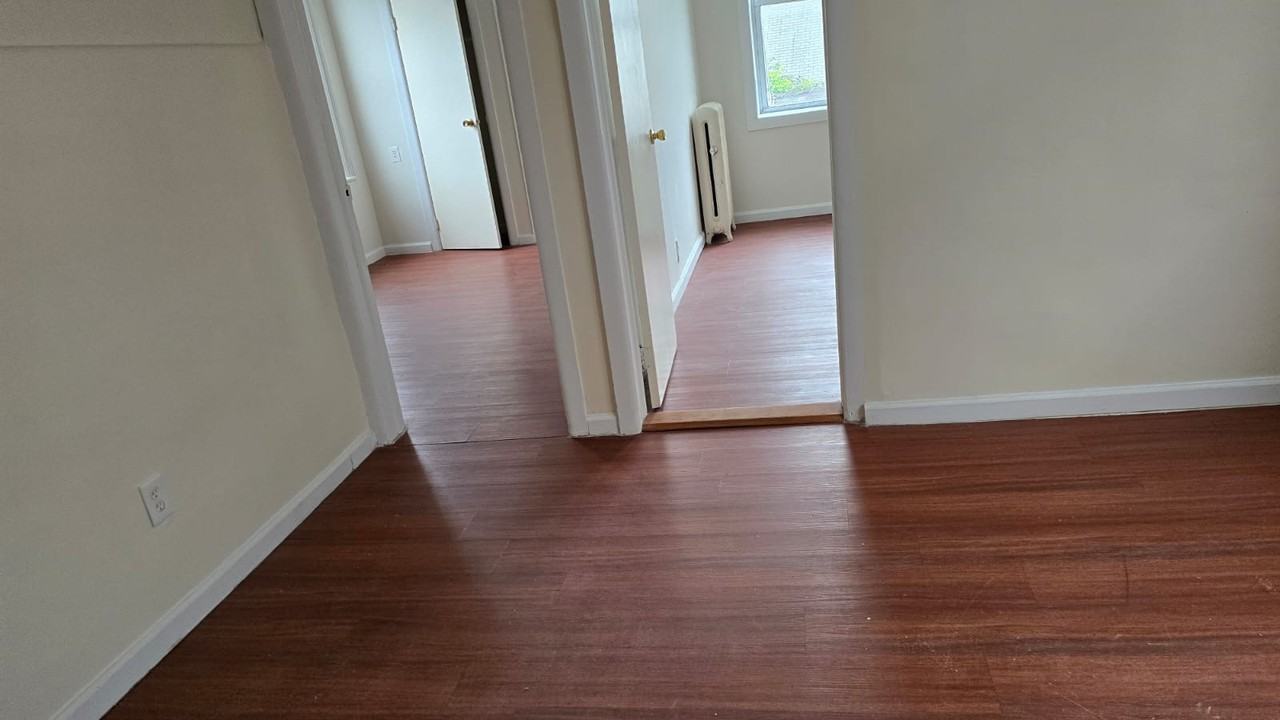 34-28 103rd Street #2R - Photo 3 of 9