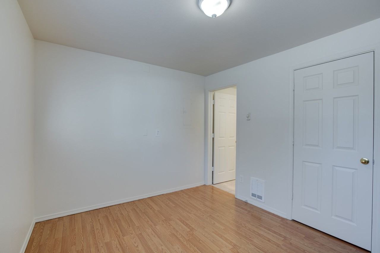 BEAVERTON APARTMENTS - Photo 6 of 50