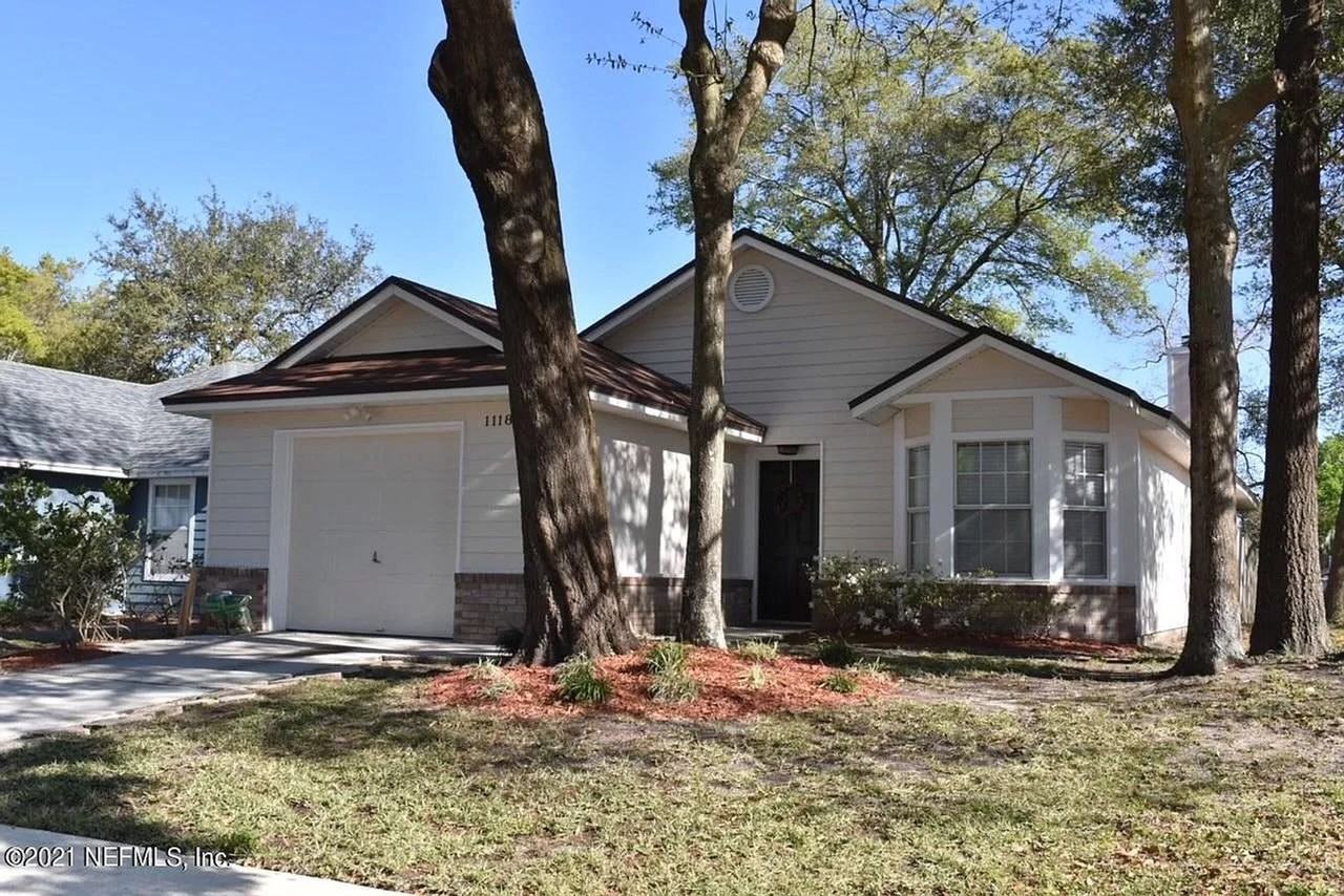 11181 Mikris Dr S - Photo 2 of 20