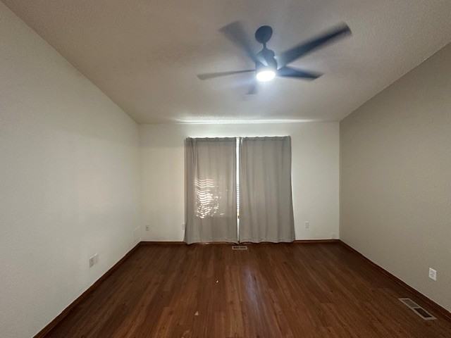 13909 Fairhill Ave #13909 - Photo 7 of 18