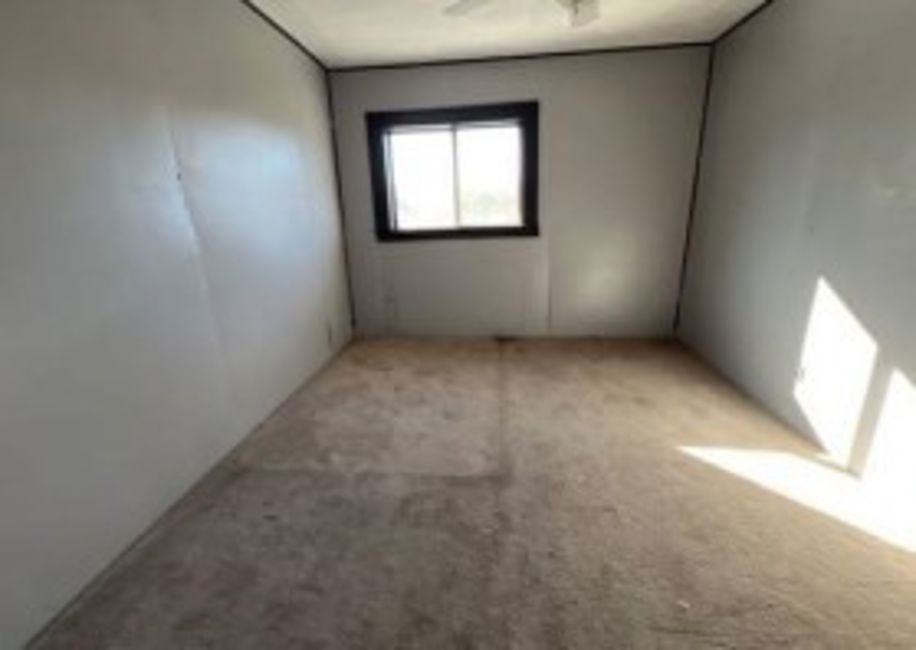 71 Nutt Ave #NA - Photo 6 of 11