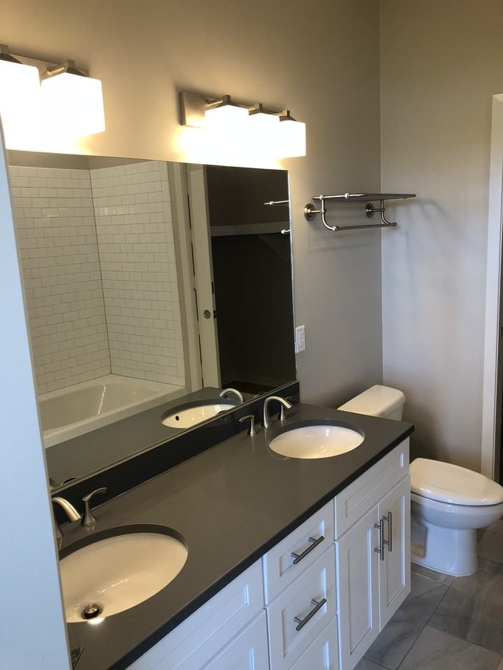 3002 Hardy St #205 - Photo 7 of 12