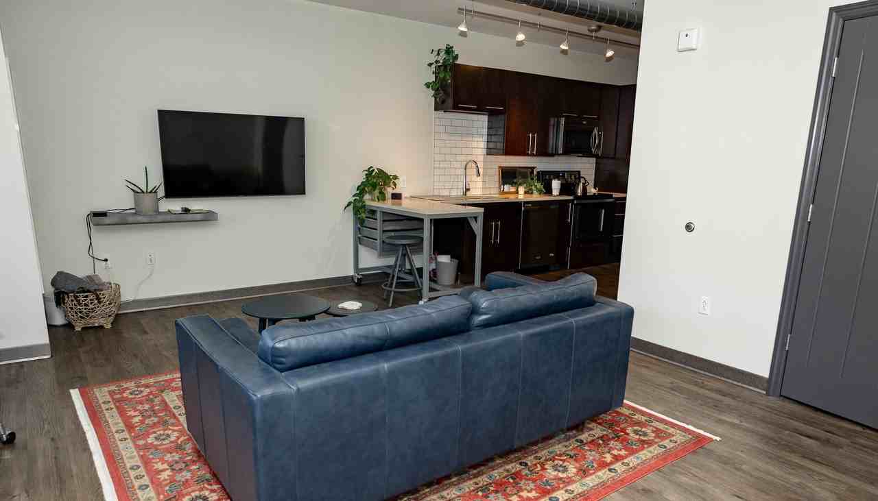 Bakery Living - Photo 2 of 50