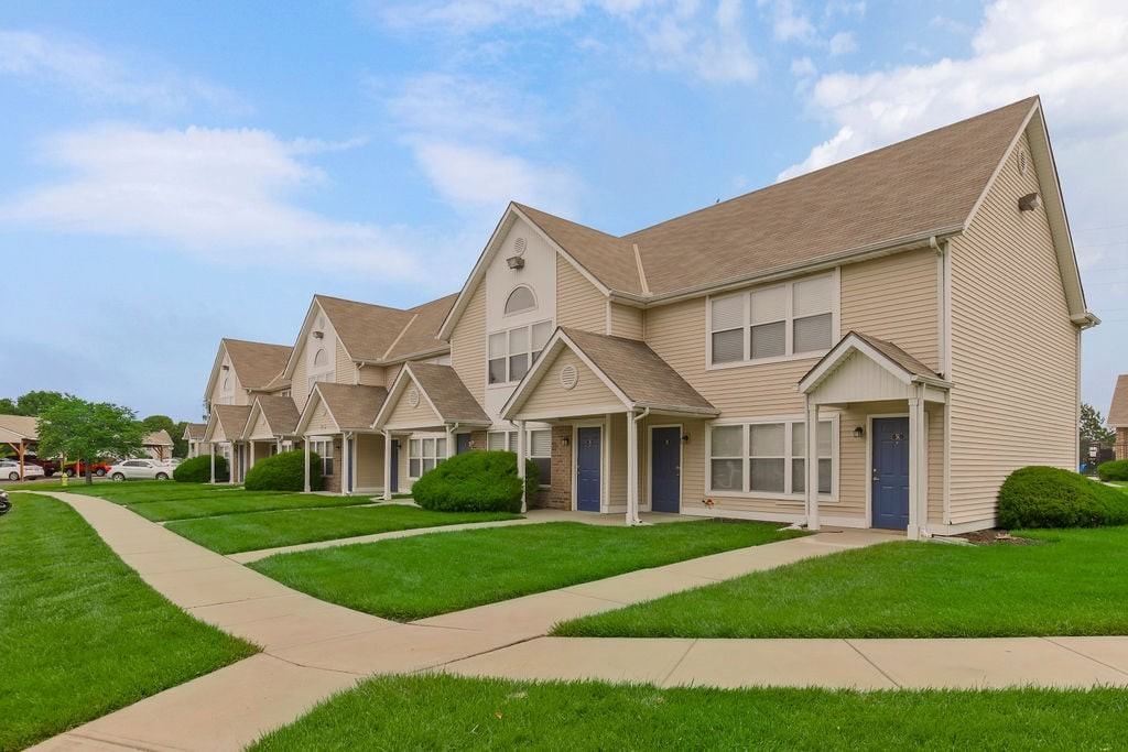 Reserve at Moonlight - Photo 3 of 43