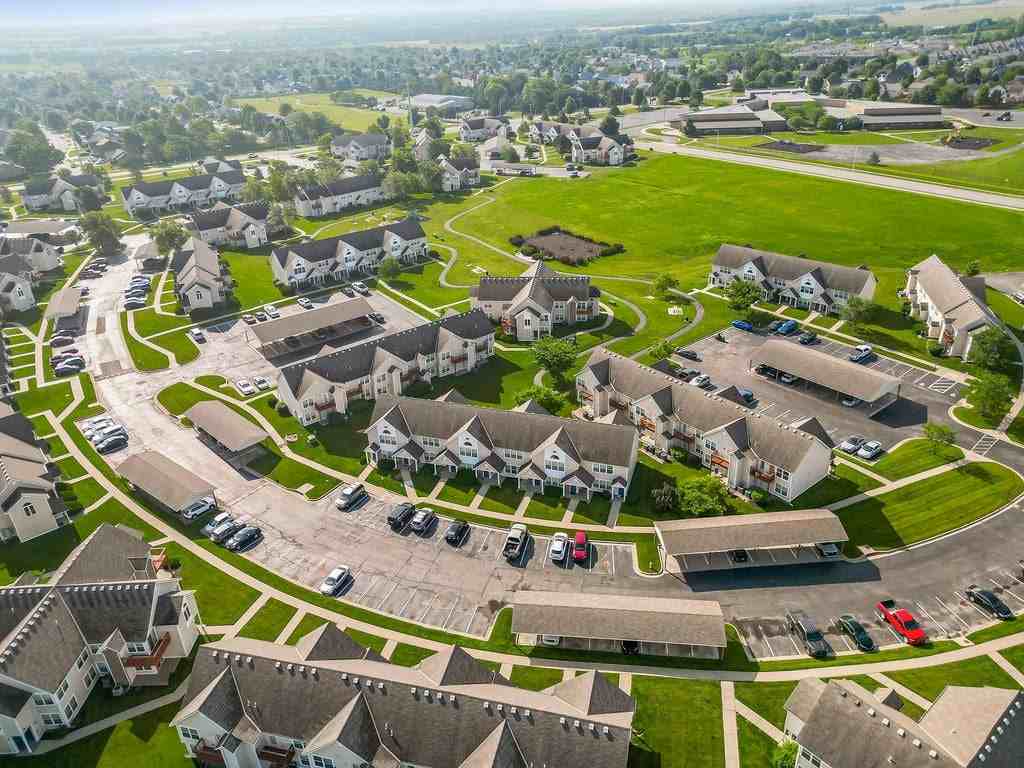 Reserve at Moonlight - Photo 6 of 43