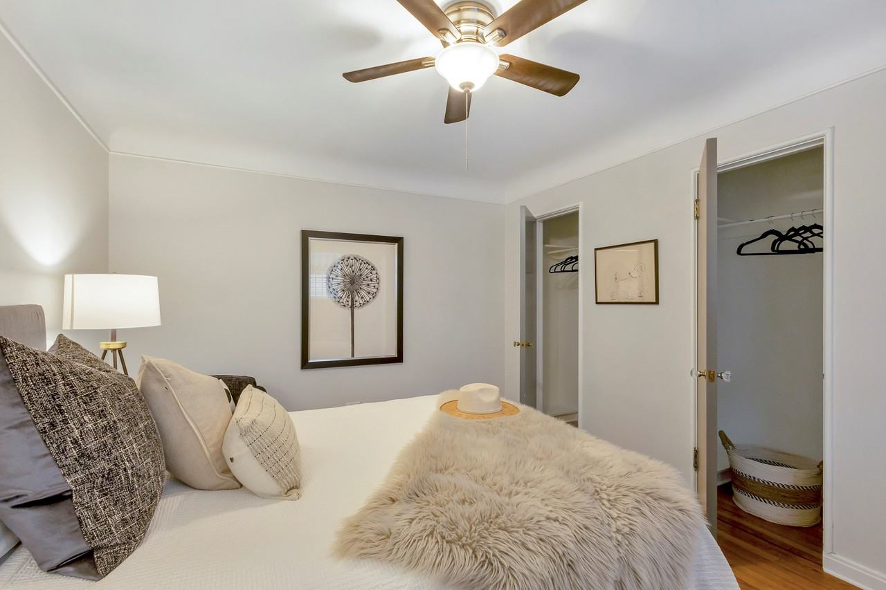 611 East 11th - Photo 6 of 27