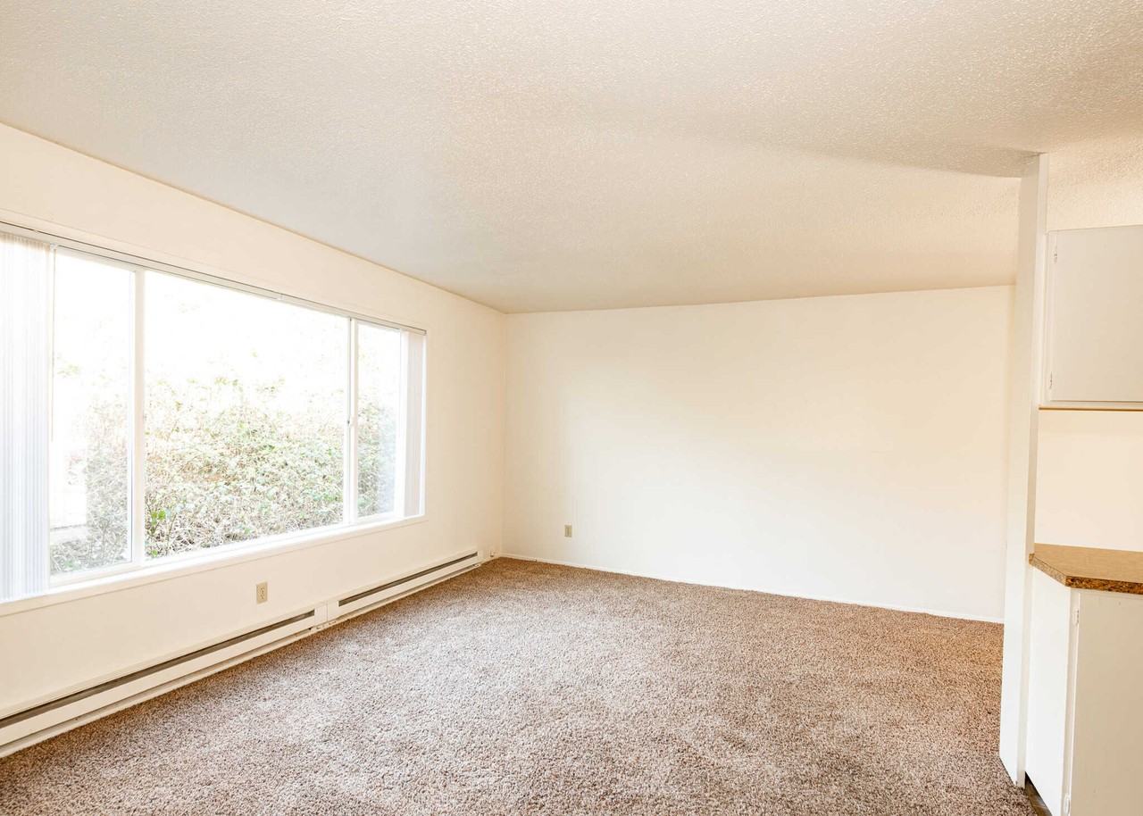 Churchill Gardens Apartments - Photo 6 of 22